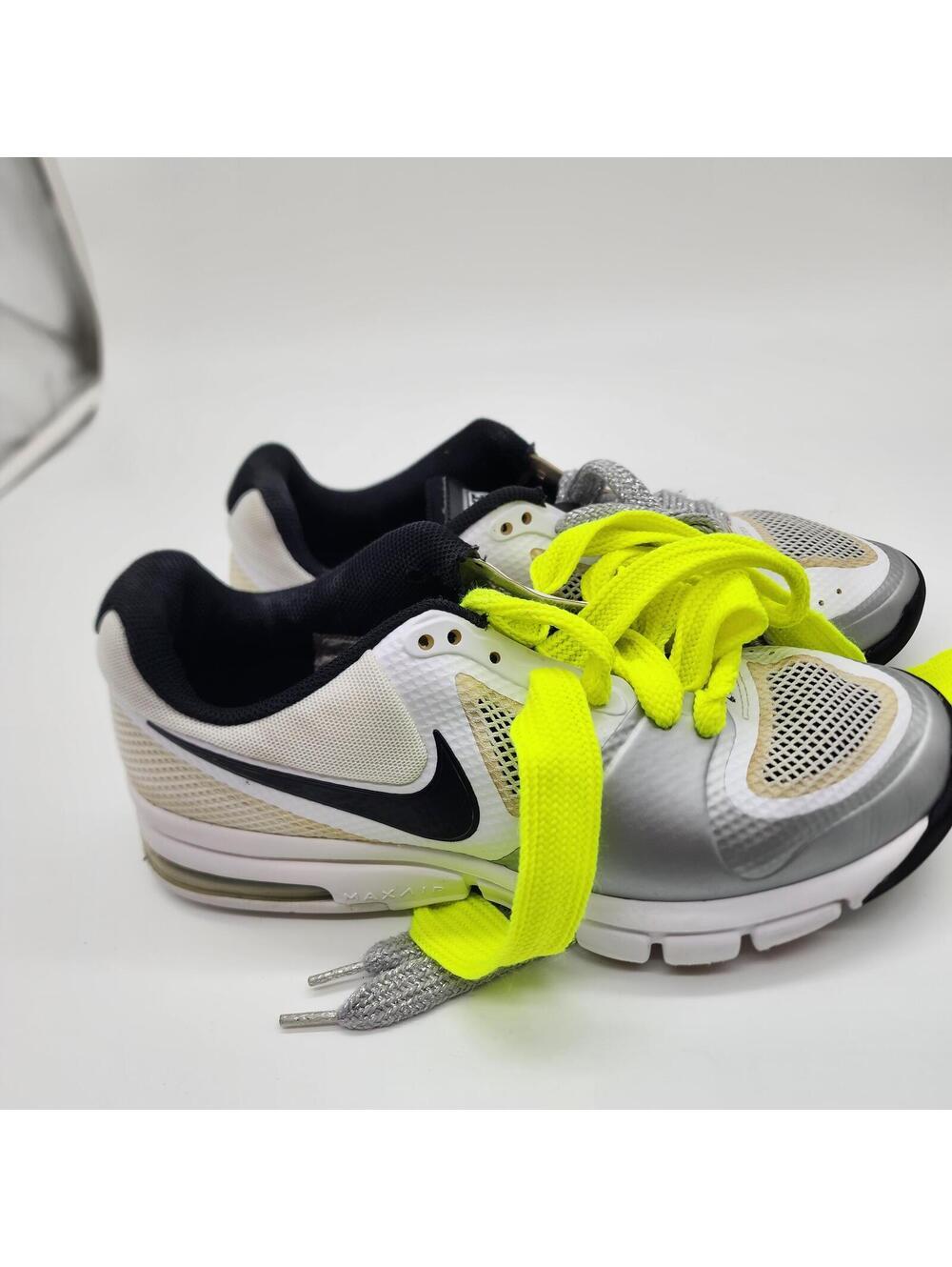Nike Air Extreme Volleyball shoes sneakers 10.5